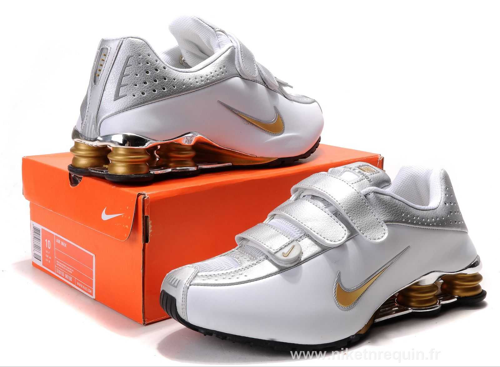 blanc et dore Nike Shox R4 avec strapes (3).JPG